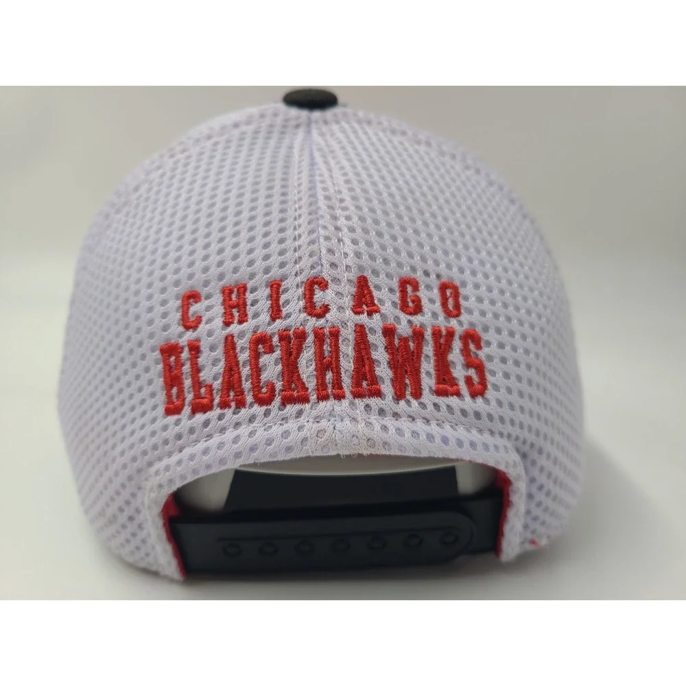 Youth Chicago Blackhawks Mesh Trucker Snapback Hat Cap Boys NHL Hockey Red White